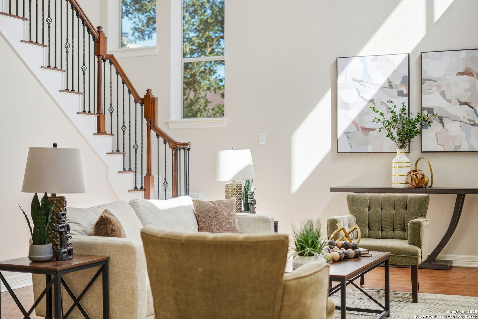 410 Heather Ridge San Antonio, TX 78260 - Photo 11 of 43 a living room with furniture and a potted plant