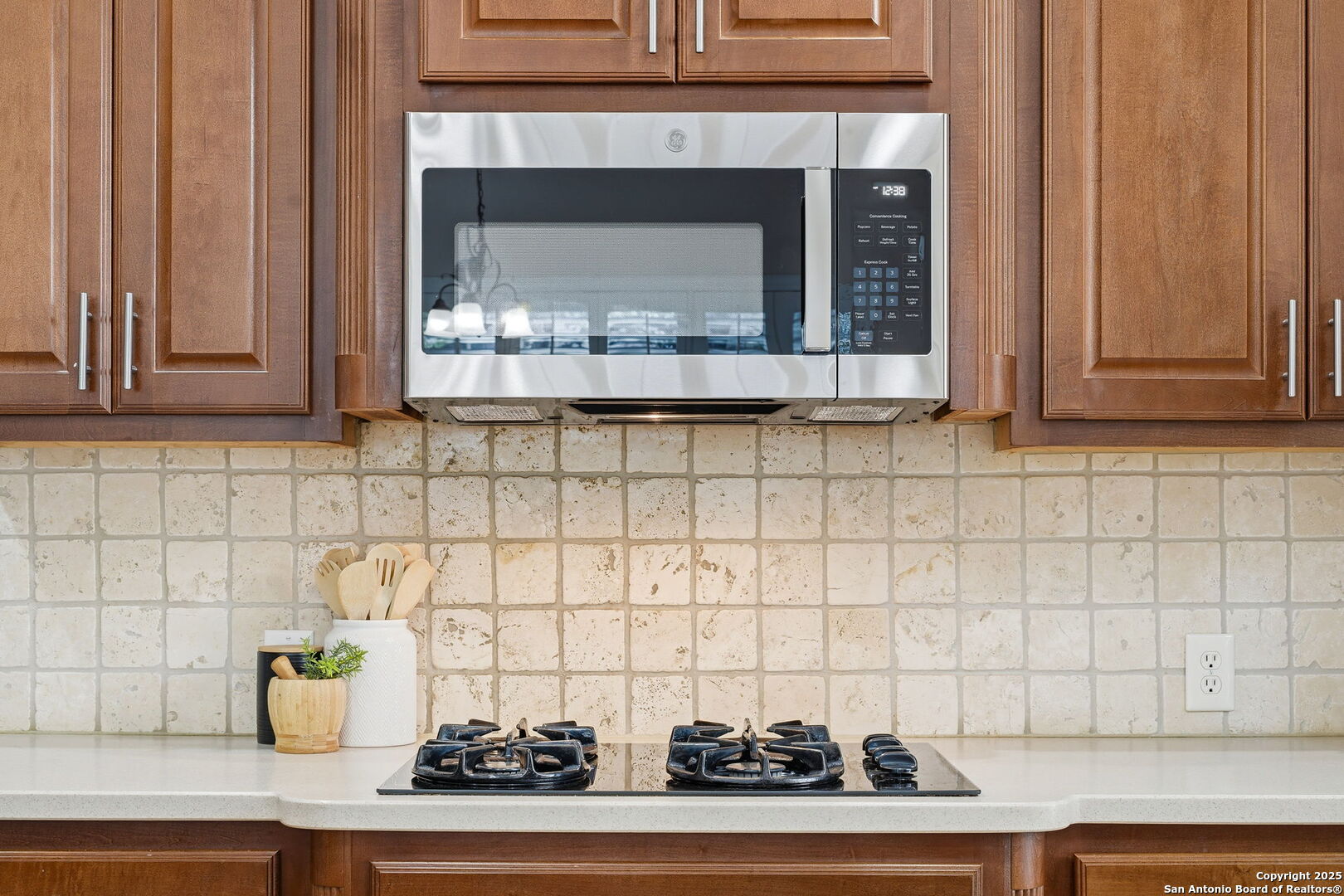 410 Heather Ridge San Antonio, TX 78260 - Photo 14 of 43 a bathroom with a sink and a mirror