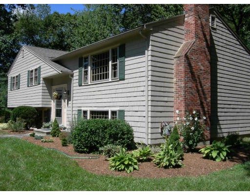 2 Higate Road Chelmsford, MA 01824 - Photo 1 of 15