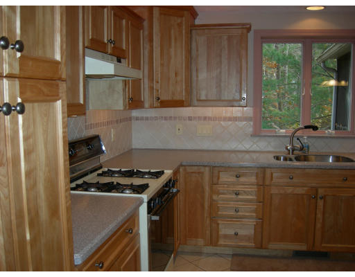 2 Higate Road Chelmsford, MA 01824 - Photo 9 of 15