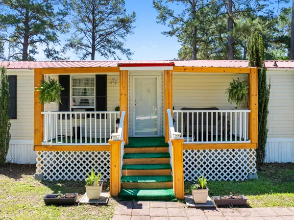 $215,000 | 286 Jonathan Lane, Walterboro, SC 29488