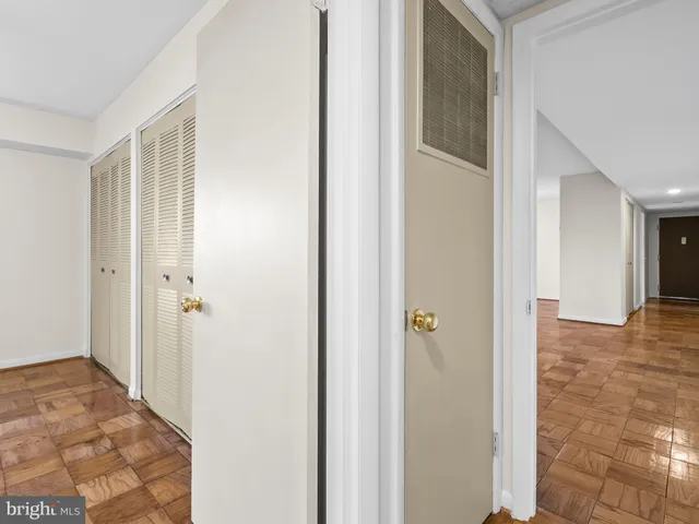 $2,378 | 10613 Montrose Avenue, Bethesda, MD 20814