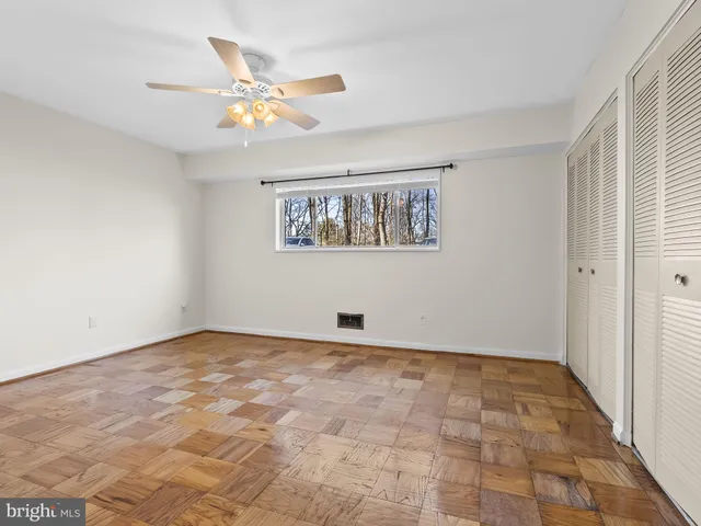 $2,378 | 10613 Montrose Avenue, Bethesda, MD 20814