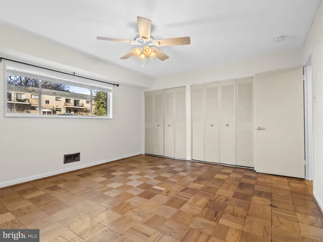 $2,378 | 10613 Montrose Avenue, Bethesda, MD 20814