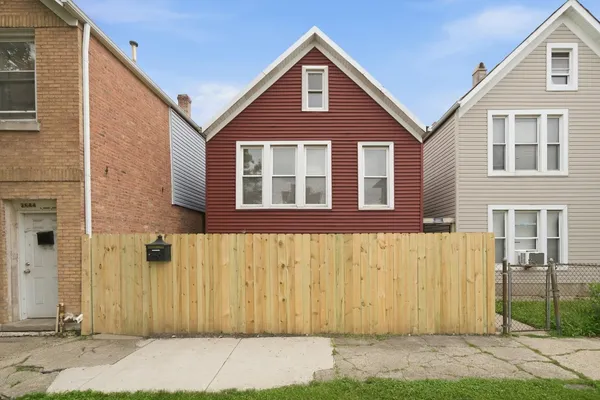 $280,000 | 2642 South Sacramento Avenue, Chicago, IL 60623