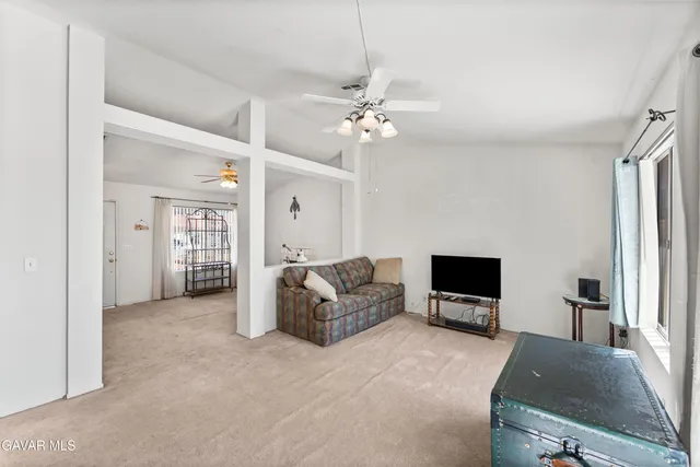 $379,990 | 1208 Oakwood Lane, Rosamond, CA 93560