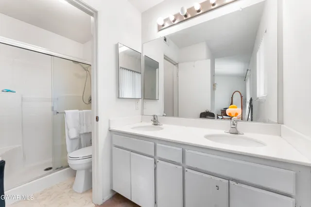 $379,990 | 1208 Oakwood Lane, Rosamond, CA 93560