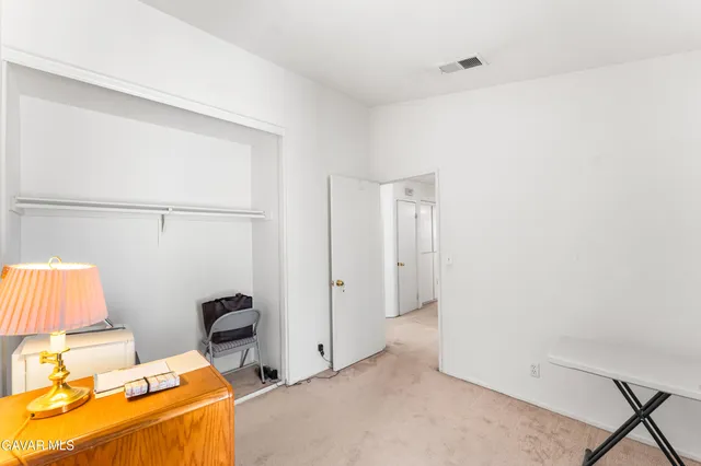 $379,990 | 1208 Oakwood Lane, Rosamond, CA 93560