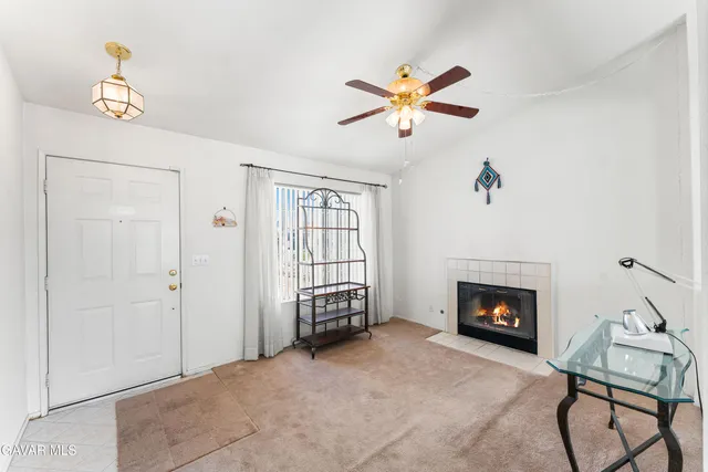 $379,990 | 1208 Oakwood Lane, Rosamond, CA 93560