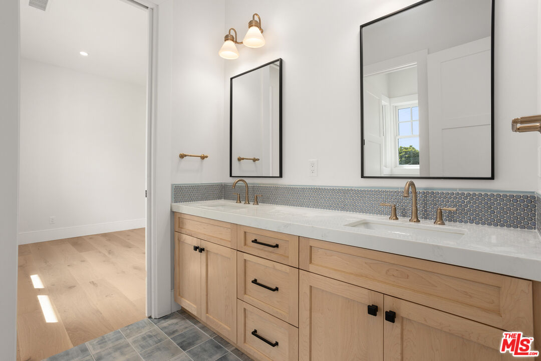 2527 Ivy Road Oceanside, CA 92054 - Photo 24 of 37