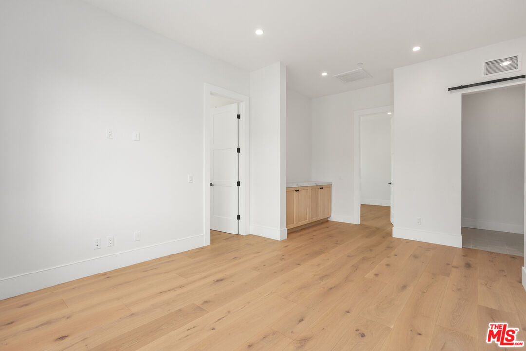 2527 Ivy Road Oceanside, CA 92054 - Photo 29 of 37