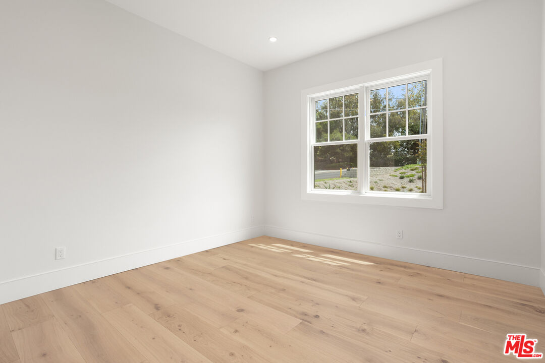 2527 Ivy Road Oceanside, CA 92054 - Photo 30 of 37