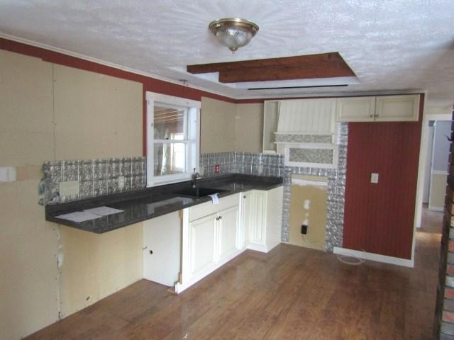 16 Pettingill Road Windham, ME 04062 - Photo 12 of 14 231-097732 kitchen