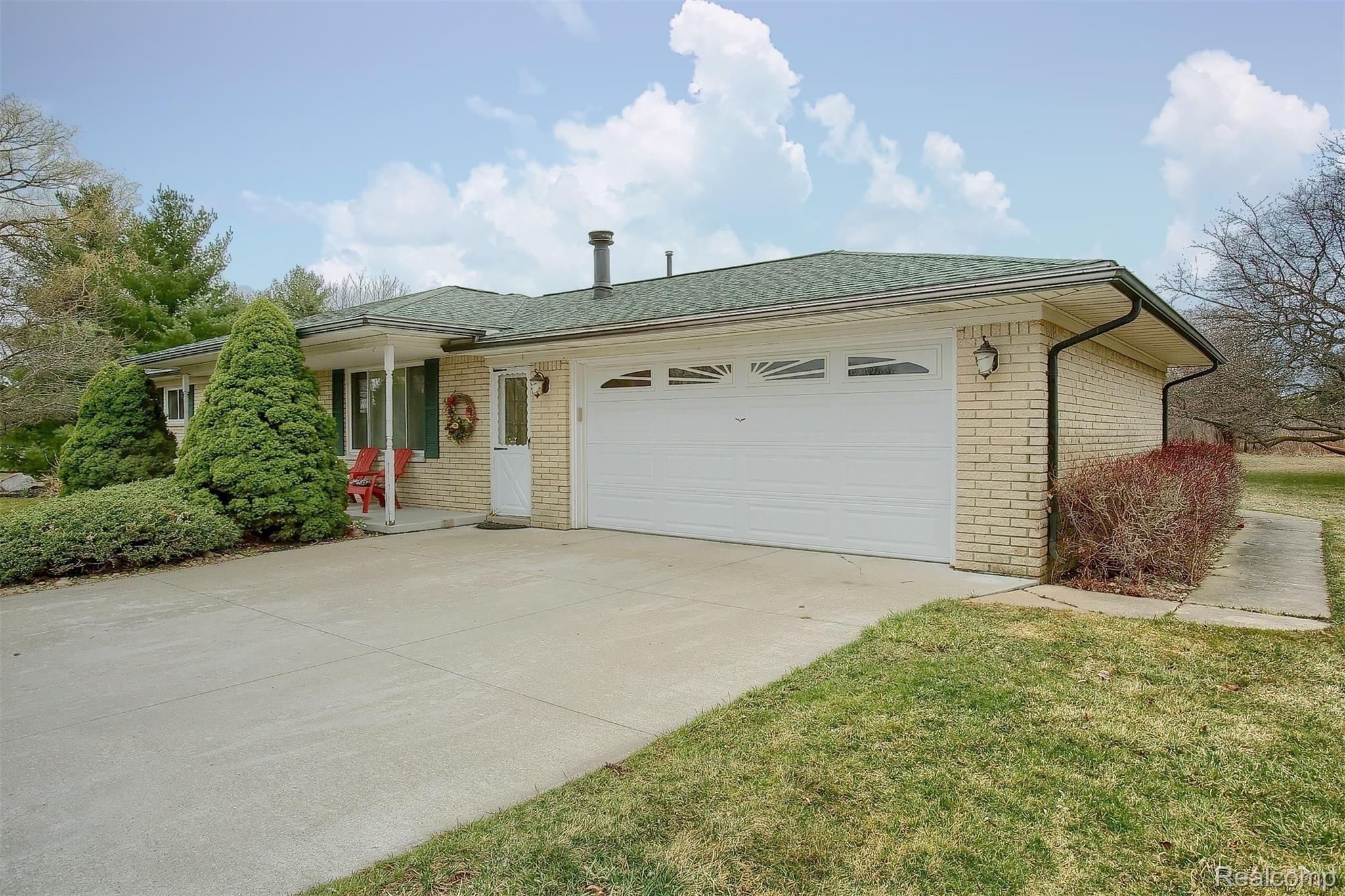 69231 Wolcott Road Armada, MI 48005 - Photo 2 of 24 2-Front 2nd View.jpg