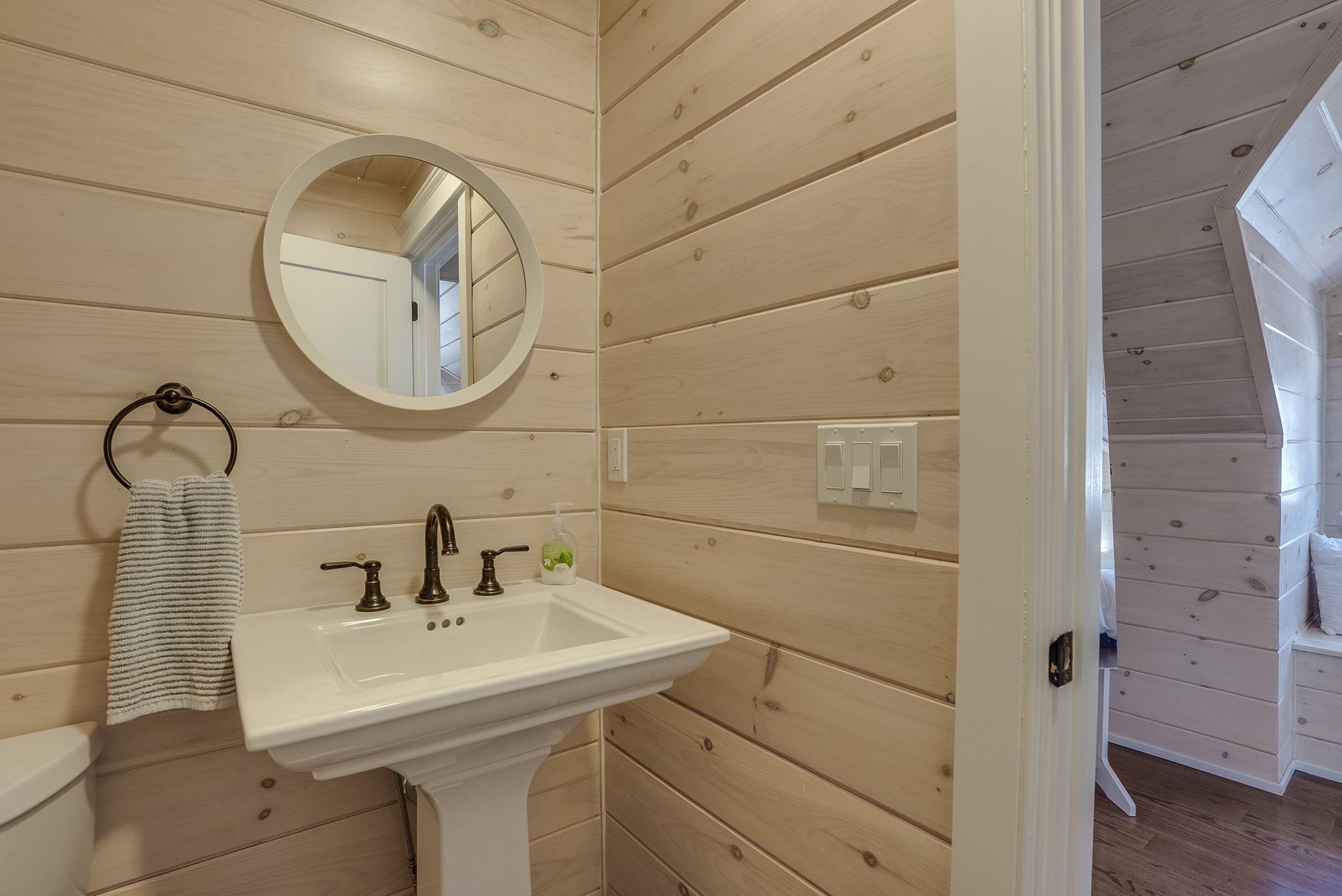 241 Wallace Road Bedford, NH 03110 - Photo 50 of 60 Gallery Image 50