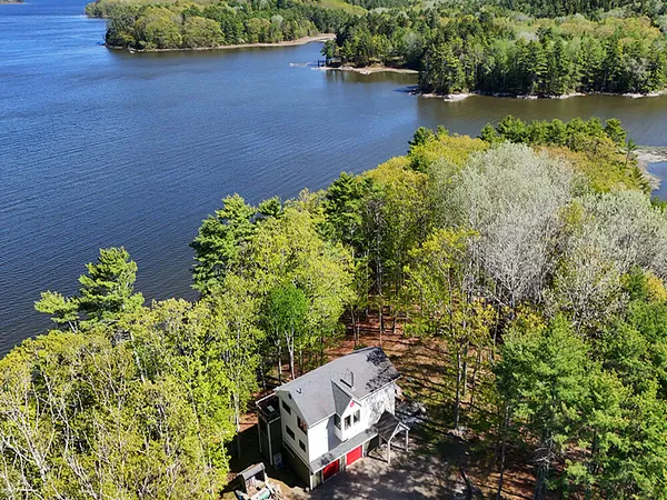 $954,000 | 1004 Bremen Road, Waldoboro, ME 04572