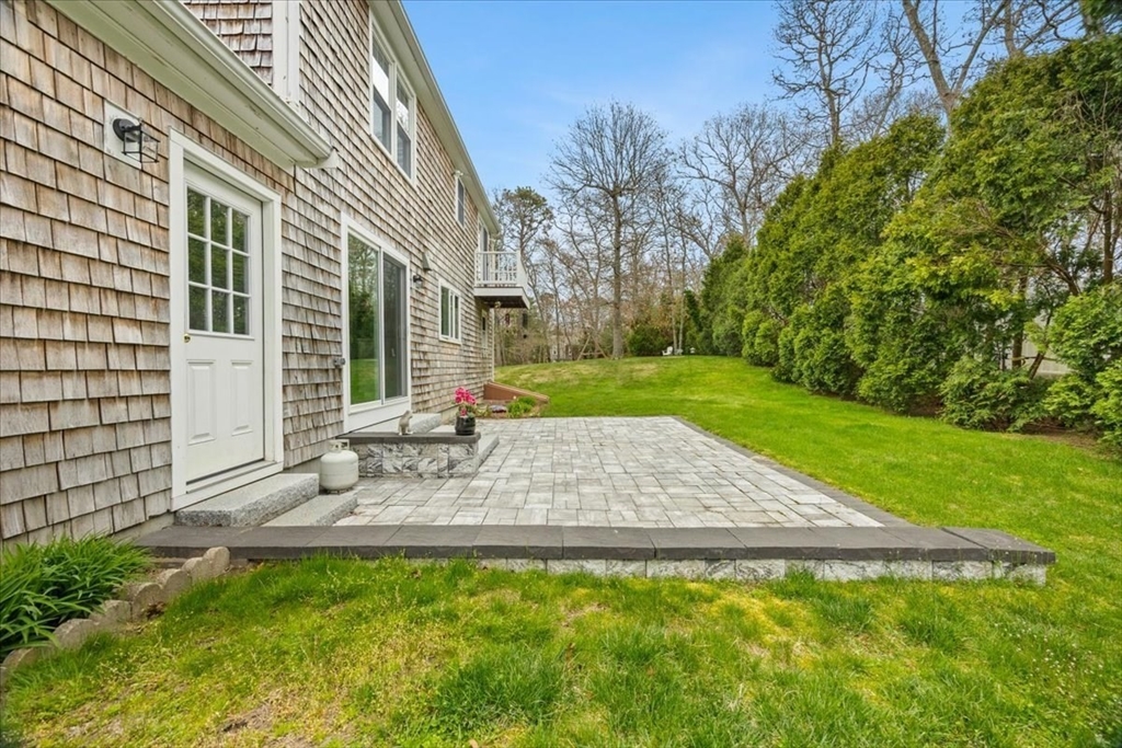 34 Windsor Way Mashpee, MA 02649 - Photo 5 of 42 a view of pool with patio