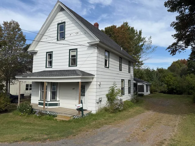 $129,900 | 162 Military Street, Houlton, ME 04730