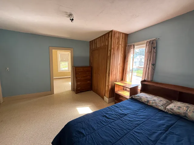 $129,900 | 162 Military Street, Houlton, ME 04730