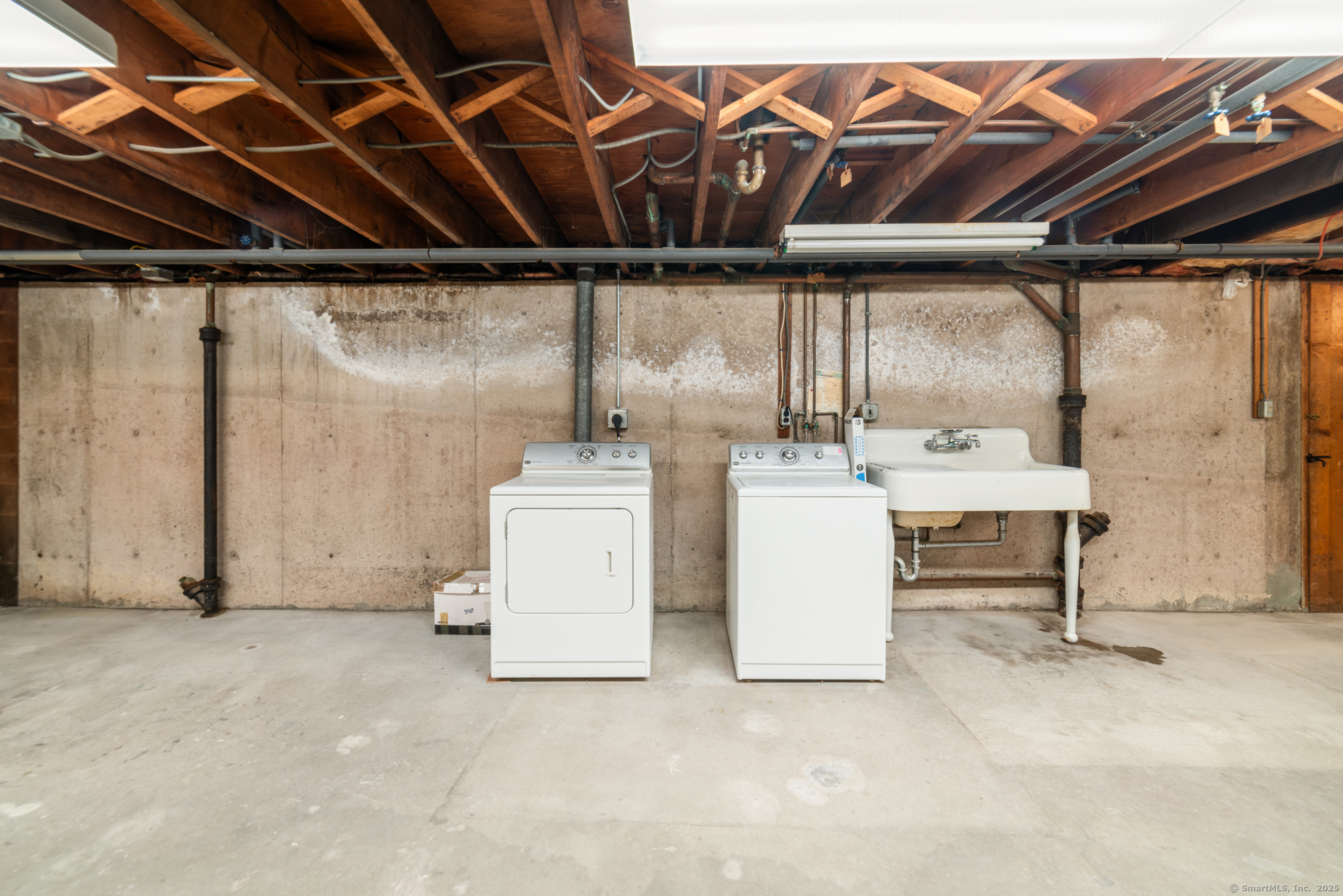 80 Dryden Drive Meriden, CT 06450 - Photo 17 of 23 a utility room with a sink dryer and washer