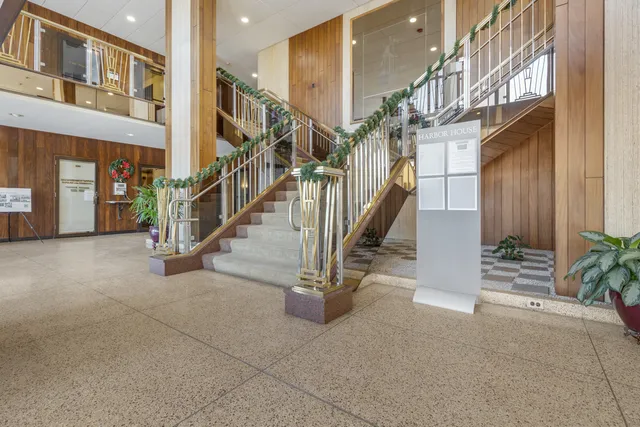 $165,000 | 3200 North Lake Shore Drive, Unit 1403, Chicago, IL 60657