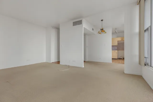 $165,000 | 3200 North Lake Shore Drive, Unit 1403, Chicago, IL 60657