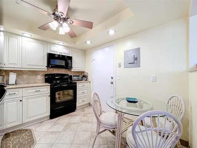 $520,000 | 2000 South Ocean Boulevard, Unit 3L, Lauderdale-by-the-Sea, FL 33062