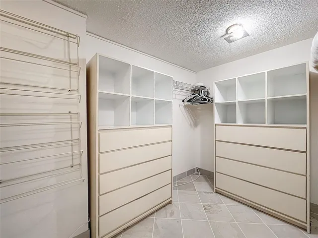 $520,000 | 2000 South Ocean Boulevard, Unit 3L, Lauderdale-by-the-Sea, FL 33062