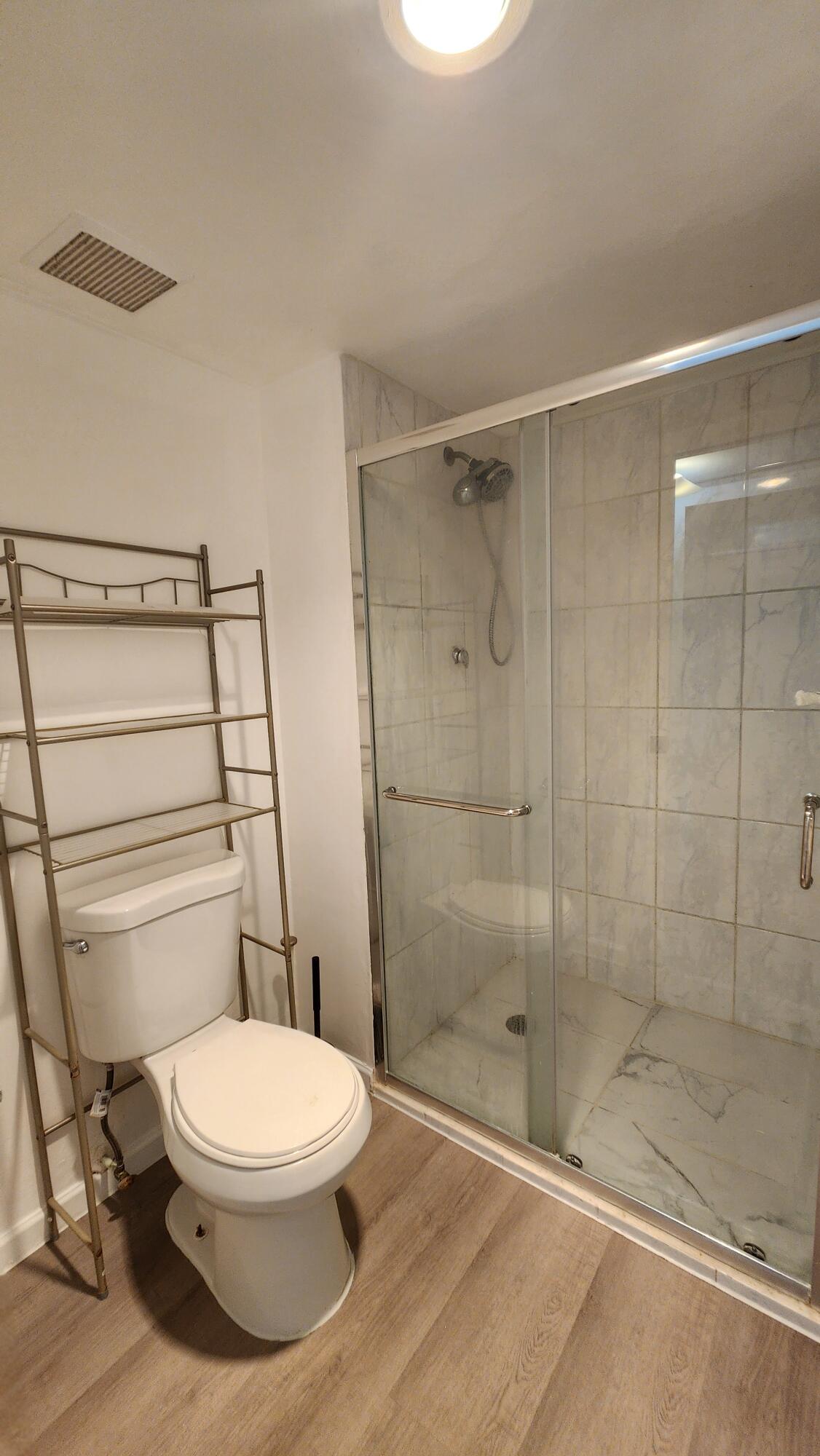 6500 Northwest 2nd Avenue, Unit 311 Boca Raton, FL 33487 - Photo 35 of 43 2nd bathroom