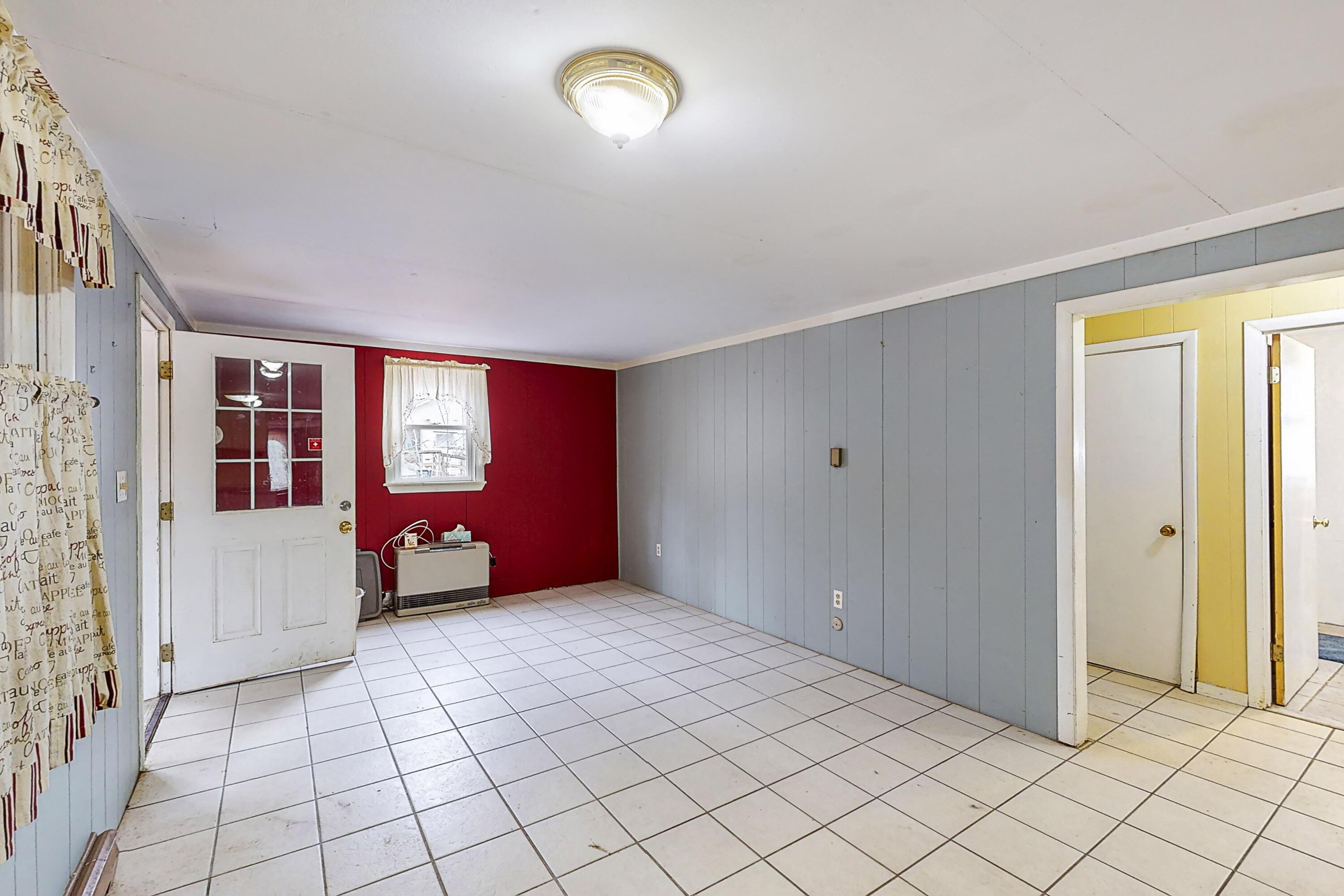 127 Rogers Road York, ME 03909 - Photo 5 of 26 127 Rogers Rd_0002