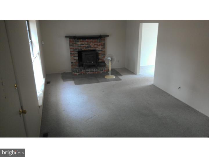 365 Jackson Road Atco, NJ 08004 - Photo 6 of 15