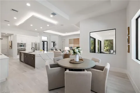 $2,875,000 | 4751 1st Avenue Southwest, Naples, FL 34119