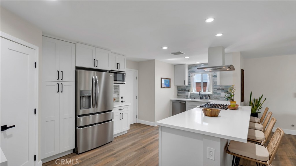 16281 Golden Gate Lane Huntington Beach, CA 92649 - Photo 7 of 22