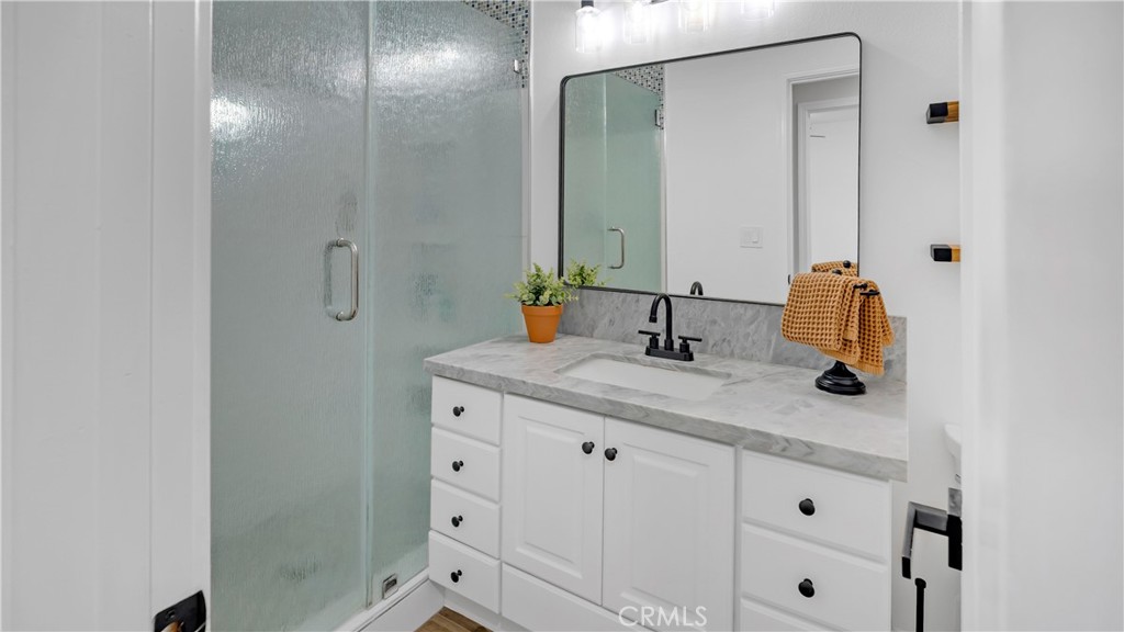 16281 Golden Gate Lane Huntington Beach, CA 92649 - Photo 10 of 22