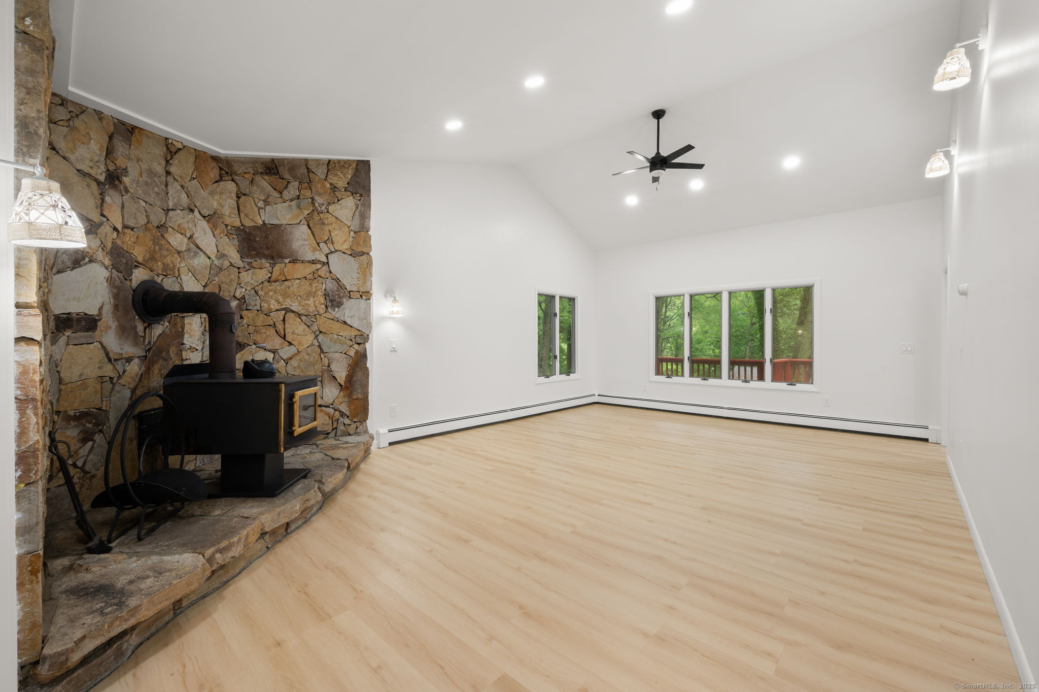 173 Lambtown Road Ledyard, CT 06339 - Photo 12 of 30