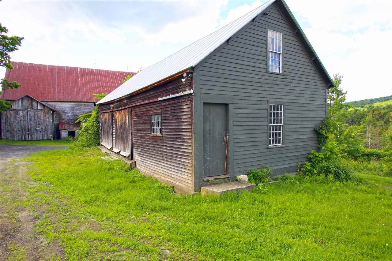 1681 Crocker Road Randolph, VT 05061 - Photo 10 of 38