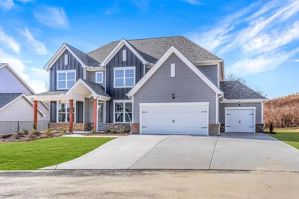 $555,296 | 2600 Parkside Way, Gainesville, GA 30507