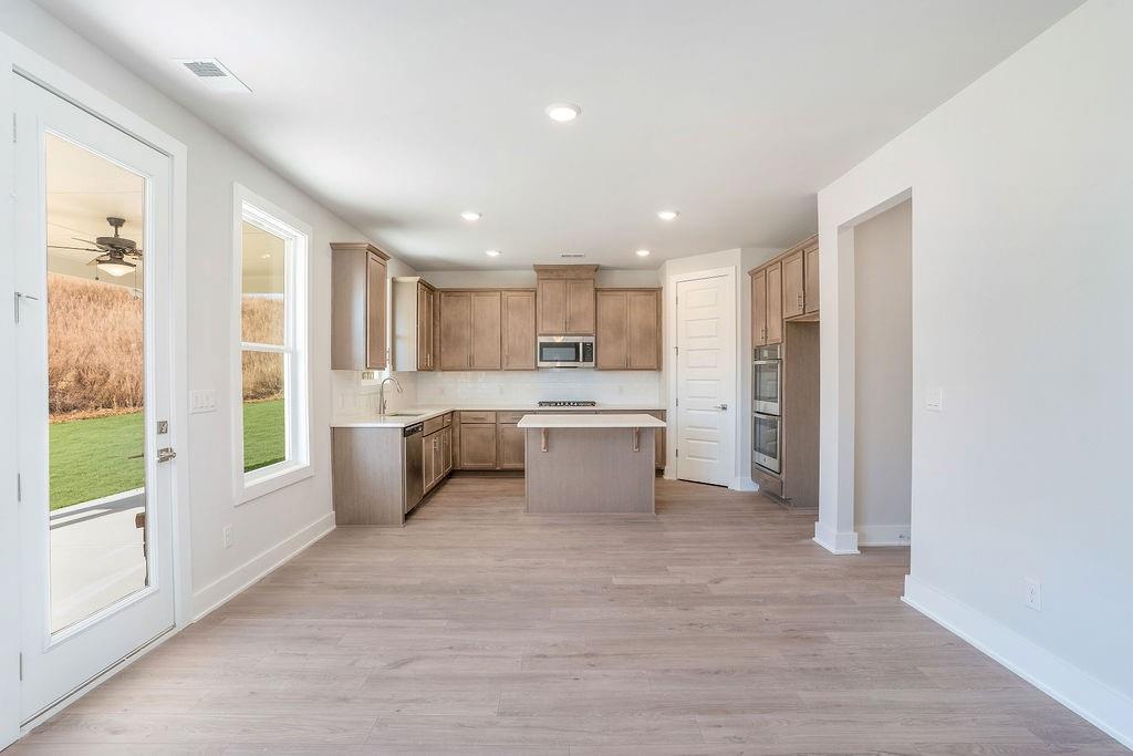 2600 Parkside Way Gainesville, GA 30507 - Photo 9 of 33