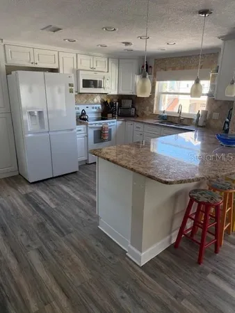 $16,950 | 745 Eldorado Avenue, Clearwater Beach, FL 33767
