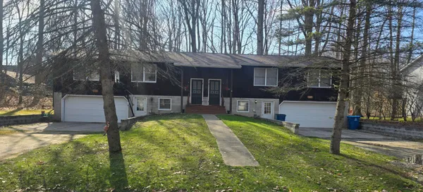 $389,900 | 18067 Meyers Drive, Spring Lake, MI 49456