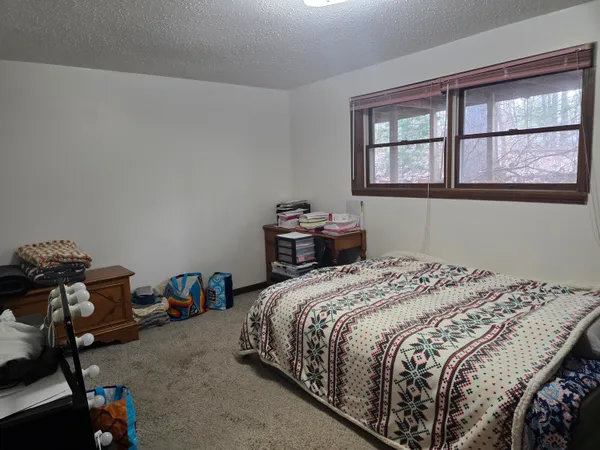 $389,900 | 18067 Meyers Drive, Spring Lake, MI 49456
