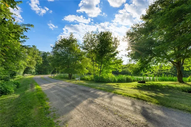$22,500,000 | 441 West Main Road, Little Compton, RI 02837