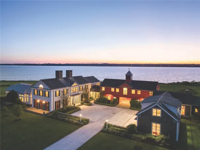 $22,500,000 | 441 West Main Road, Little Compton, RI 02837