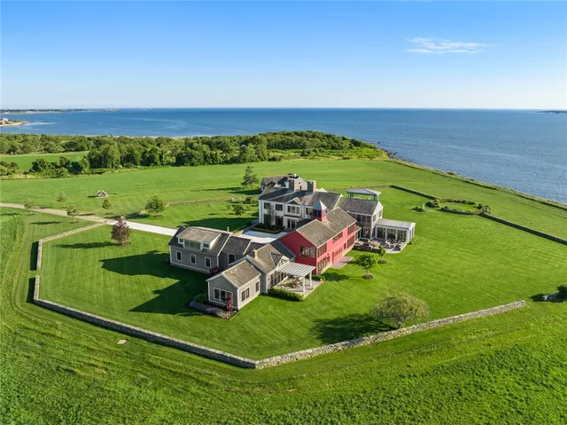 $22,500,000 | 441 West Main Road, Little Compton, RI 02837