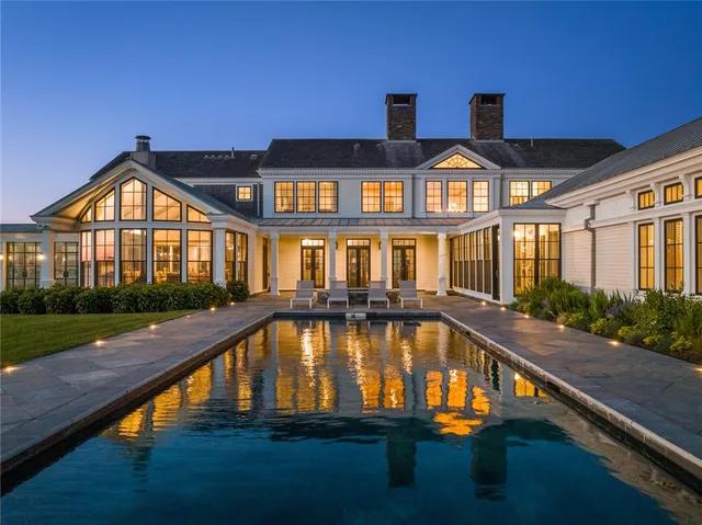 $22,500,000 | 441 West Main Road, Little Compton, RI 02837