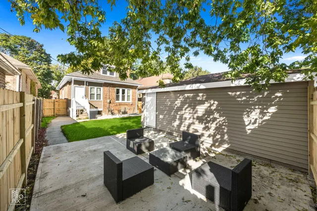 $439,000 | 7733 South Luella Avenue, Chicago, IL 60649