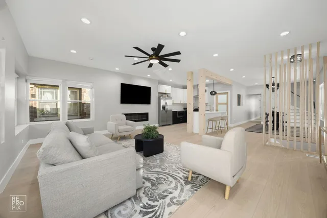 $439,000 | 7733 South Luella Avenue, Chicago, IL 60649