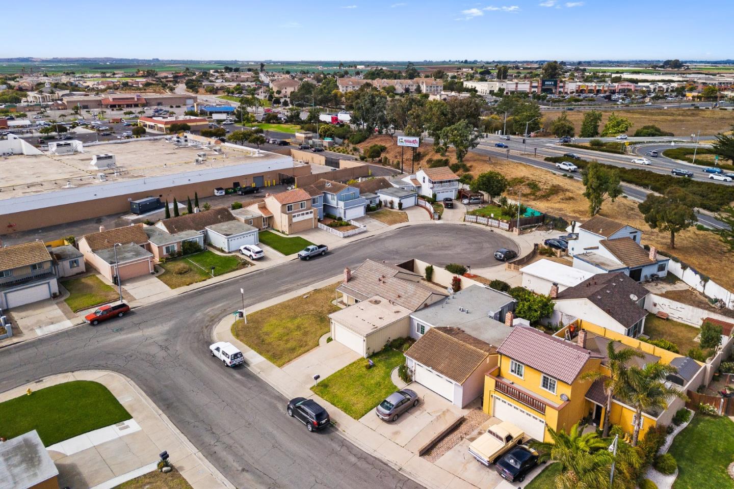 703 Sherman Circle Salinas, CA 93907 - Photo 21 of 25 an aerial view of a city