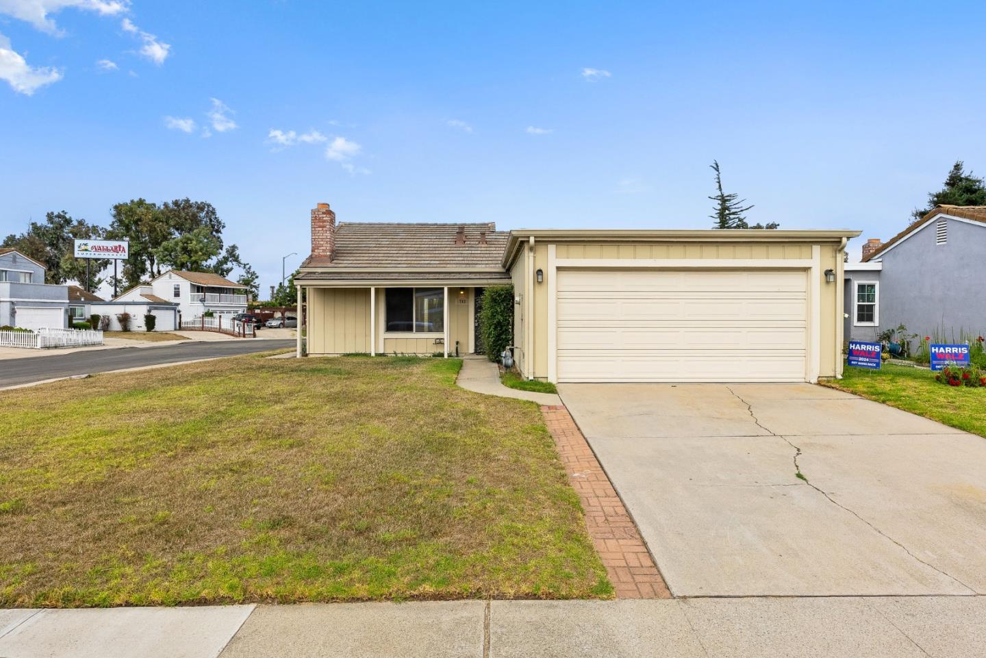 703 Sherman Circle Salinas, CA 93907 - Photo 25 of 25 a front view of house with garage