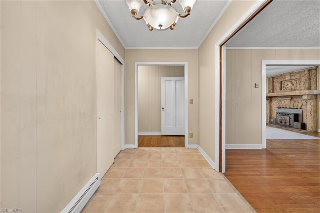 855 Lee Street Asheboro, NC 27203 - Photo 6 of 48